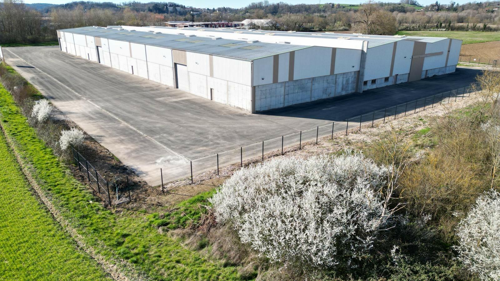 Local d'activité Pont-d'Ain 9051m² Location local d'activité Pont-d'Ain Ain OLACT2423267 6